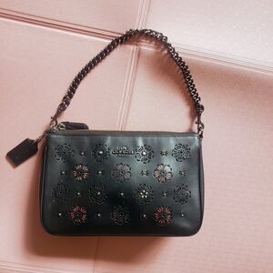 Coach Nolita 22 With Cut Out Tea Rose - with Gunmetal Chain